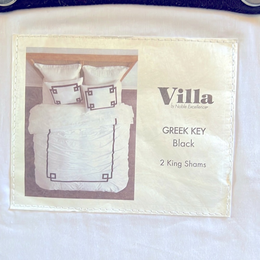 NWT Villia- by Noble Excellence King Greek Key,Black Duvet cover & 2 king shams. - Picture 3 of 3